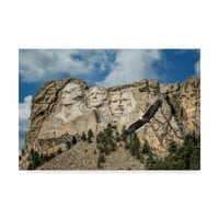 Védjegy képzőművészet 'Mount Rushmore and Eagle' vászon művészet készítette Galloimages Online