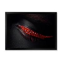 Designart 'Gyönyörű fekete bőr női szem piros gyémántokkal' modern keretes művészeti nyomtatás